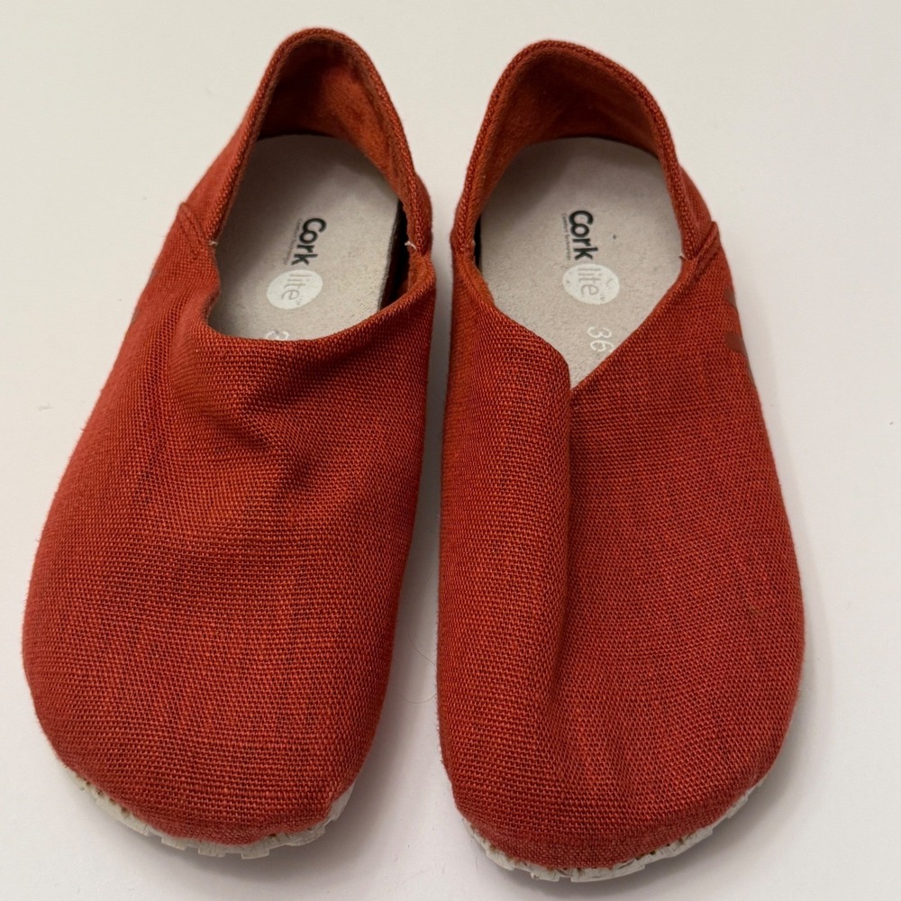 Corklite Comfort Technology Women's 36 Red‎ Casual Slip On Shoes
